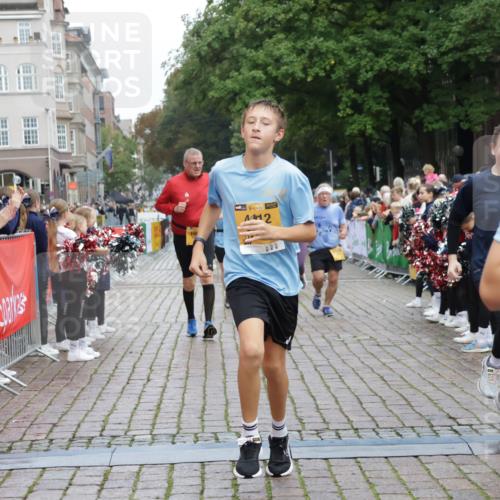 13.09.2026 - Kiel Lauf Yannick Fuchs http://msf.ph/oto/10460589 13.09.2026 09:52:43 Ziel 291, 918, 919, 1092, 1395, 4412, 4671, 6601, 7394, 7867, 8068, 8851, 9345, 9565, 10280, 10798, 12258, 12282, 180, 2157, 2924, 3476, 3832, 4166, 4666, 4883, 5032, 5736, 6432, 6471, 6625, 6679, 6867, 7347, 7494, 7719, 7742, 8992, 9892, 10259, 10371, 10620, 10746, 11130, 11580, 12068, 12282, 70, 175, 3205, 3581, 6241, 6613, 6845, 7226, 9707, 12417, 12468, 896, 1899, 4132, 4166, 4883, 6471, 6625, 8729, 9616, 11300, 11444, 11580, 12068 meine-sportfotos.de