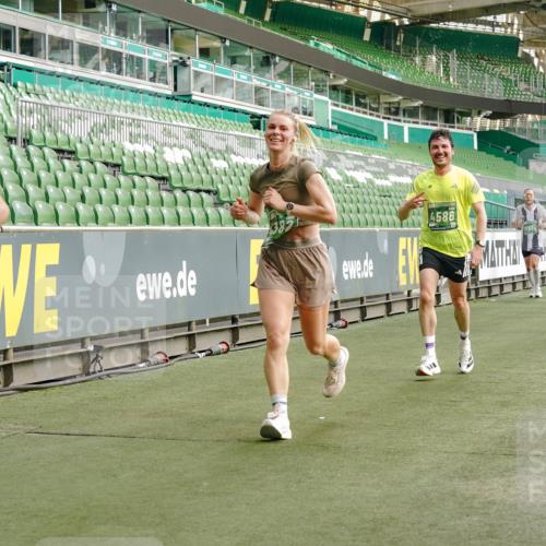 13.09.2026 - 21. swb-Marathon Bremen Michael Burmester http://msf.ph/oto/10460639 13.09.2026 12:54:59 Laufen im Stadion 161, 189, 201, 205, 313, 385, 388, 461, 472, 481, 495, 560, 655, 666, 675, 696, 740, 816, 827, 913, 1053, 1058, 1076, 1197, 1207, 1390, 1419, 1468, 1537, 1551, 1599, 1631, 1645, 1658, 2055, 2125, 2234, 2251, 2319, 2383, 2390, 2474, 2499, 2604, 2623, 2701, 2733, 2801, 2824, 2870, 2882, 2913, 2922, 2962, 2971, 3012, 3054, 3057, 3134, 3175, 3192, 3206, 3241, 3246, 3346, 3356, 3357, 3413, 3706, 3716, 3836, 4137, 4413, 4733, 5277, 5430, 5530, 6106, 2498, 3085 meine-sportfotos.de
