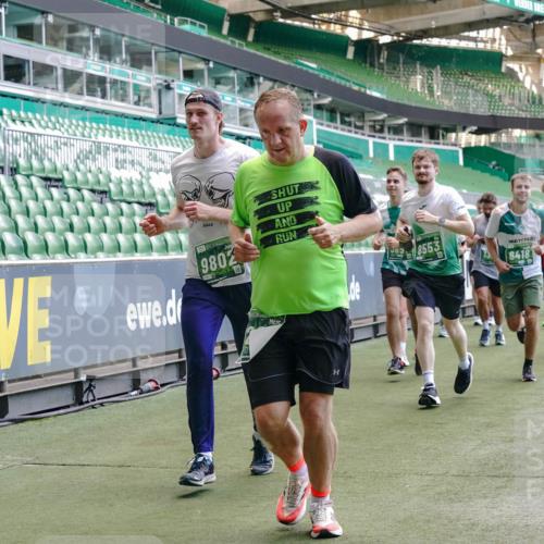 13.09.2026 - 21. swb-Marathon Bremen Michael Burmester http://msf.ph/oto/10460663 13.09.2026 13:12:11 Laufen im Stadion 118, 183, 265, 373, 514, 703, 843, 933, 984, 1113, 1226, 1286, 1334, 1435, 1849, 1851, 1936, 1952, 2005, 2248, 2264, 2281, 2299, 2330, 2336, 2353, 2375, 2377, 2398, 2426, 2443, 2478, 2505, 2531, 2589, 2659, 2669, 2673, 2684, 2765, 2784, 2804, 2815, 2822, 2836, 2850, 2860, 2895, 2907, 2963, 2966, 2975, 2976, 3026, 3027, 3079, 3082, 3143, 3155, 3159, 3174, 3207, 3293, 3308, 3328, 3349, 3352, 3409, 3434, 3549, 551 meine-sportfotos.de