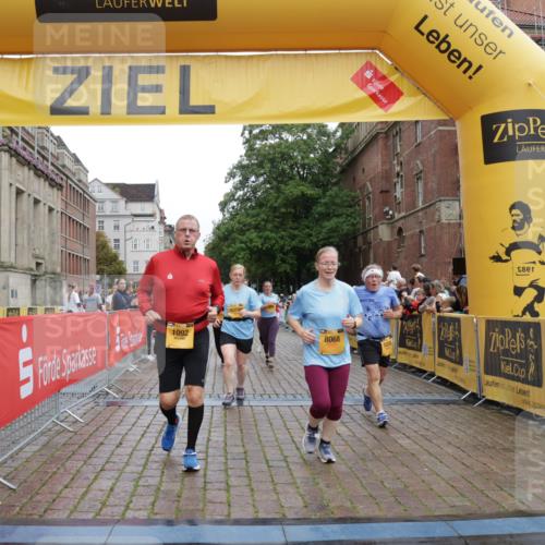 13.09.2026 - Kiel Lauf Yannick Fuchs http://msf.ph/oto/10460683 13.09.2026 09:52:47 Ziel 291, 1092, 1395, 4412, 4671, 6241, 6601, 6613, 6845, 7394, 8068, 8851, 9345, 9565, 10280, 10798, 12258, 180, 918, 919, 2157, 2924, 3476, 3832, 4666, 5032, 5736, 6432, 6601, 6679, 6867, 7347, 7494, 7719, 7742, 7867, 8992, 9892, 10259, 10371, 10620, 10746, 11130, 12282, 70, 175, 2399, 3205, 3581, 7226, 9707, 12417, 12468, 3476, 3832, 4166, 4883, 6471, 6625, 7347, 7494, 10371, 10620, 11580, 12068 meine-sportfotos.de
