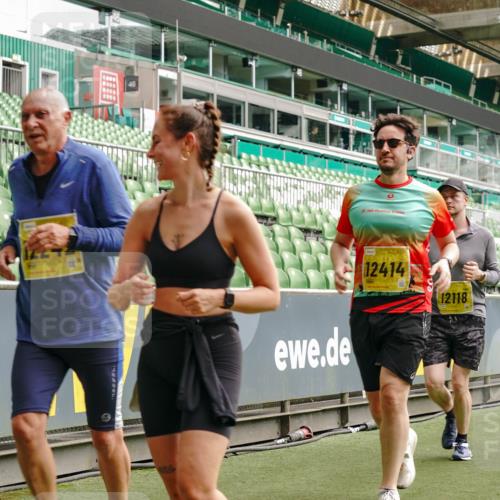 13.09.2026 - 21. swb-Marathon Bremen Michael Burmester http://msf.ph/oto/10460768 13.09.2026 10:34:19 Laufen im Stadion 10018, 10067, 10078, 10093, 10147, 10157, 10166, 10177, 10184, 10185, 10211, 10236, 10240, 10254, 10297, 10300, 10355, 10356, 10367, 10368, 10369, 10374, 10379, 10383, 10394, 10408, 10415, 10423, 10428, 10460, 10485, 10494, 10530, 10559, 10578, 10604, 10639, 10668, 10669, 10673, 10677, 10687, 10691, 10699, 10700, 10728, 10745, 10749, 10750, 10772, 10787, 10788, 10794, 10809, 10828, 10857, 10914, 10928, 11126, 11162, 11343, 11803, 11965, 10146, 10222 meine-sportfotos.de