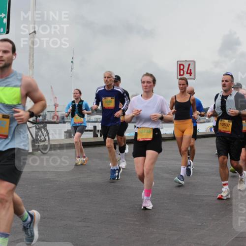 13.09.2026 - Kiel Lauf Andreas Tolksdorf http://msf.ph/oto/10460819 13.09.2026 12:01:30 Kiellinie 9346, 4, 12733, 39, 12537, 45, 8372 meine-sportfotos.de