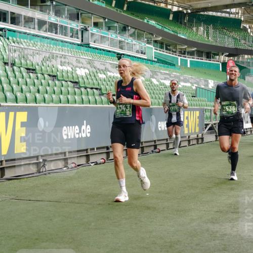 13.09.2026 - 21. swb-Marathon Bremen Michael Burmester http://msf.ph/oto/10460851 13.09.2026 12:55:02 Laufen im Stadion 161, 189, 201, 205, 385, 388, 461, 472, 481, 495, 560, 655, 666, 675, 816, 827, 854, 913, 1053, 1058, 1076, 1197, 1207, 1390, 1419, 1468, 1537, 1551, 1599, 1631, 1645, 1658, 2055, 2125, 2234, 2251, 2319, 2383, 2390, 2474, 2499, 2604, 2623, 2701, 2733, 2801, 2824, 2870, 2882, 2913, 2922, 2962, 2971, 3012, 3054, 3057, 3134, 3175, 3192, 3206, 3241, 3246, 3346, 3356, 3357, 3413, 3706, 3716, 3836, 4137, 4413, 4733, 5277, 5430, 5530, 6106, 2498, 3085 meine-sportfotos.de