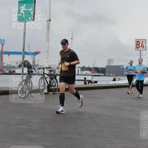 13.09.2026 - Kiel Lauf Andreas Tolksdorf http://msf.ph/oto/10461007 13.09.2026 12:01:37 Kiellinie 3, 4 meine-sportfotos.de
