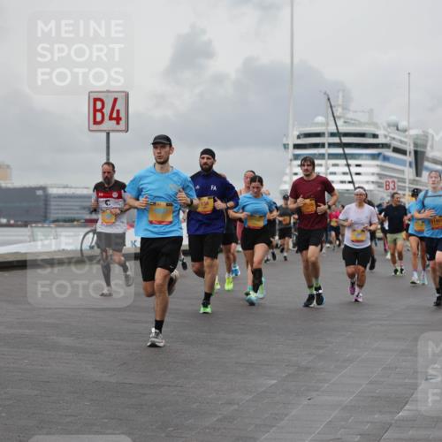 13.09.2026 - Kiel Lauf Andreas Tolksdorf http://msf.ph/oto/10461106 13.09.2026 12:01:42 Kiellinie 4, 134, 3, 11497 meine-sportfotos.de