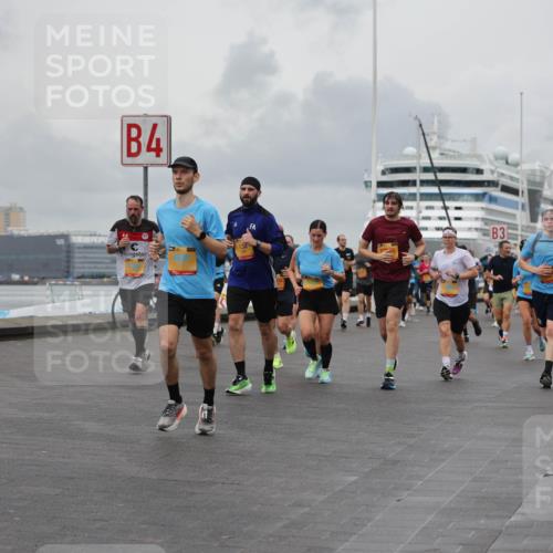 13.09.2026 - Kiel Lauf Andreas Tolksdorf http://msf.ph/oto/10461115 13.09.2026 12:01:42 Kiellinie 4, 134, 3 meine-sportfotos.de
