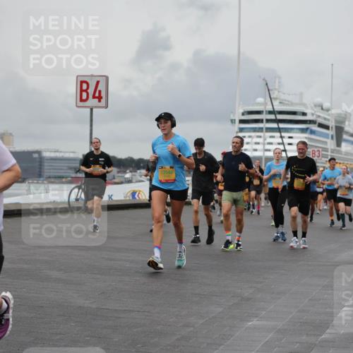 13.09.2026 - Kiel Lauf Andreas Tolksdorf http://msf.ph/oto/10461267 13.09.2026 12:01:47 Kiellinie 4, 12046, 3 meine-sportfotos.de