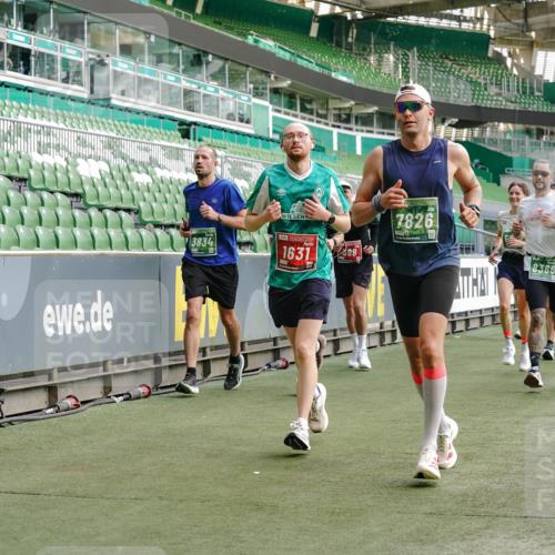 13.09.2026 - 21. swb-Marathon Bremen Michael Burmester http://msf.ph/oto/10461302 13.09.2026 12:55:11 Laufen im Stadion 161, 189, 201, 205, 385, 388, 411, 461, 472, 481, 495, 655, 666, 675, 816, 827, 854, 913, 1053, 1058, 1076, 1197, 1390, 1419, 1468, 1537, 1551, 1599, 1631, 1645, 1658, 2055, 2122, 2125, 2234, 2251, 2260, 2319, 2383, 2390, 2474, 2499, 2604, 2623, 2701, 2733, 2801, 2824, 2870, 2882, 2913, 2922, 2962, 2971, 3012, 3054, 3057, 3134, 3175, 3192, 3206, 3241, 3246, 3346, 3356, 3357, 3413, 3508, 3706, 3716, 3836, 4135, 4137, 4413, 4733, 5277, 5430, 5530, 6106, 2498, 3085 meine-sportfotos.de