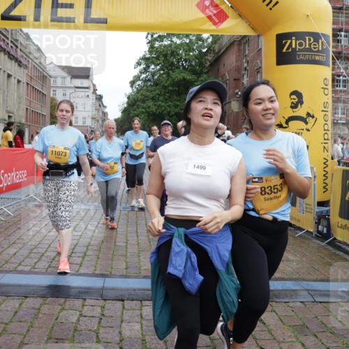 13.09.2026 - Kiel Lauf Yannick Fuchs http://msf.ph/oto/10461325 13.09.2026 09:53:33 Ziel 761, 802, 1417, 1499, 2886, 2948, 2978, 5779, 5789, 5988, 6180, 6254, 7185, 7429, 7541, 7552, 8260, 8353, 8502, 10495, 10929, 11059, 11073, 12284, 70, 175, 1718, 2058, 2399, 3205, 4920, 7140, 7143, 7226, 7495, 8260, 9568, 9707, 10275, 11312, 12417, 12468, 12493, 92, 200, 852, 2657, 2691, 2748, 2953, 4144, 4539, 4626, 4762, 4803, 5695, 7194, 8041, 8044, 8473, 9057, 9516, 10535, 11872, 12390, 70, 3205, 3581, 6241, 6613, 6845, 12417, 12468 meine-sportfotos.de