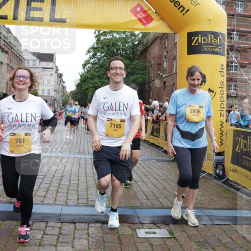 13.09.2026 - Kiel Lauf Yannick Fuchs http://msf.ph/oto/10461423 13.09.2026 09:53:37 Ziel 92, 761, 802, 852, 1499, 2886, 2948, 2978, 4626, 5789, 5988, 6254, 7185, 7429, 8353, 8502, 10495, 10929, 11073, 175, 1417, 1499, 1718, 2058, 2399, 4920, 5779, 6180, 7140, 7143, 7226, 7495, 7541, 7552, 8260, 8353, 9568, 9707, 10275, 11059, 11312, 12284, 12493, 200, 2657, 2691, 2748, 2953, 4144, 4539, 4762, 4803, 4988, 5695, 7194, 8041, 8044, 8473, 9057, 9446, 9516, 10535, 11872, 12390, 70, 175, 3205, 3581, 7226, 9707, 12417, 12468 meine-sportfotos.de