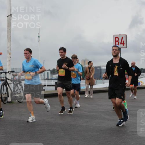 13.09.2026 - Kiel Lauf Andreas Tolksdorf http://msf.ph/oto/10461559 13.09.2026 12:02:10 Kiellinie 12524, 7393, 4 meine-sportfotos.de