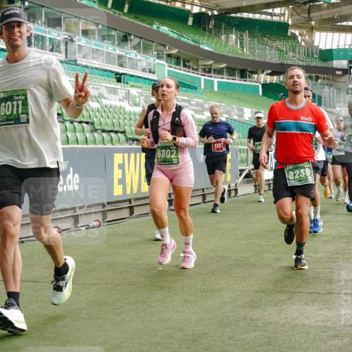 13.09.2026 - 21. swb-Marathon Bremen Michael Burmester http://msf.ph/oto/10461586 13.09.2026 12:55:15 Laufen im Stadion 161, 189, 201, 205, 385, 388, 411, 461, 465, 472, 481, 495, 655, 666, 816, 827, 854, 913, 1053, 1058, 1076, 1197, 1390, 1419, 1468, 1537, 1551, 1599, 1631, 1645, 1658, 1750, 2055, 2122, 2125, 2234, 2251, 2260, 2319, 2383, 2390, 2474, 2499, 2604, 2623, 2701, 2733, 2801, 2824, 2870, 2882, 2913, 2922, 2962, 2971, 3012, 3054, 3057, 3134, 3175, 3192, 3206, 3241, 3246, 3346, 3356, 3357, 3413, 3508, 3706, 3716, 3836, 4135, 4137, 4413, 4479, 4733, 5277, 5430, 5530, 6106, 2498, 3085 meine-sportfotos.de