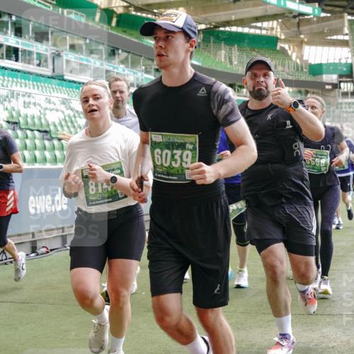 13.09.2026 - 21. swb-Marathon Bremen Michael Burmester http://msf.ph/oto/10461720 13.09.2026 13:12:24 Laufen im Stadion 118, 183, 265, 349, 514, 695, 702, 703, 843, 933, 1113, 1143, 1226, 1286, 1334, 1435, 1641, 1849, 1851, 1936, 1952, 1991, 2005, 2248, 2264, 2281, 2299, 2330, 2336, 2353, 2375, 2377, 2398, 2426, 2439, 2443, 2461, 2478, 2505, 2531, 2589, 2659, 2665, 2669, 2673, 2684, 2765, 2773, 2792, 2804, 2815, 2822, 2836, 2850, 2860, 2884, 2895, 2907, 2963, 2966, 2975, 2976, 3027, 3079, 3082, 3143, 3155, 3159, 3253, 3293, 3308, 3313, 3328, 3349, 3352, 3434, 3549, 551 meine-sportfotos.de
