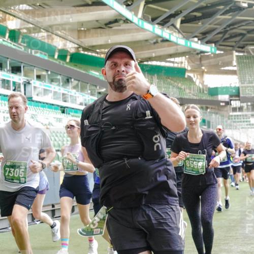 13.09.2026 - 21. swb-Marathon Bremen Michael Burmester http://msf.ph/oto/10461770 13.09.2026 13:12:24 Laufen im Stadion 118, 183, 265, 349, 514, 695, 702, 703, 843, 933, 1113, 1143, 1226, 1286, 1334, 1435, 1641, 1849, 1851, 1936, 1952, 1991, 2005, 2248, 2264, 2281, 2299, 2330, 2336, 2353, 2375, 2377, 2398, 2426, 2439, 2443, 2461, 2478, 2505, 2531, 2589, 2659, 2665, 2669, 2673, 2684, 2765, 2773, 2792, 2804, 2815, 2822, 2836, 2850, 2860, 2884, 2895, 2907, 2963, 2966, 2975, 2976, 3027, 3079, 3082, 3143, 3155, 3159, 3253, 3293, 3308, 3313, 3328, 3349, 3352, 3434, 3549, 551 meine-sportfotos.de