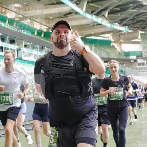13.09.2026 - 21. swb-Marathon Bremen Michael Burmester http://msf.ph/oto/10461784 13.09.2026 13:12:24 Laufen im Stadion 118, 183, 265, 349, 514, 695, 702, 703, 843, 933, 1113, 1143, 1226, 1286, 1334, 1435, 1641, 1849, 1851, 1936, 1952, 1991, 2005, 2248, 2264, 2281, 2299, 2330, 2336, 2353, 2375, 2377, 2398, 2426, 2439, 2443, 2461, 2478, 2505, 2531, 2589, 2659, 2665, 2669, 2673, 2684, 2765, 2773, 2792, 2804, 2815, 2822, 2836, 2850, 2860, 2884, 2895, 2907, 2963, 2966, 2975, 2976, 3027, 3079, 3082, 3143, 3155, 3159, 3253, 3293, 3308, 3313, 3328, 3349, 3352, 3434, 3549, 551 meine-sportfotos.de