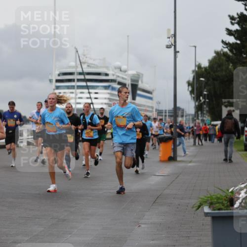 13.09.2026 - Kiel Lauf Andreas Tolksdorf http://msf.ph/oto/10461867 13.09.2026 12:02:20 Kiellinie 4, 39 meine-sportfotos.de