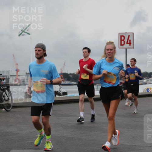 13.09.2026 - Kiel Lauf Andreas Tolksdorf http://msf.ph/oto/10461918 13.09.2026 12:02:23 Kiellinie 4, 0760, 35, 5310, 12145 meine-sportfotos.de