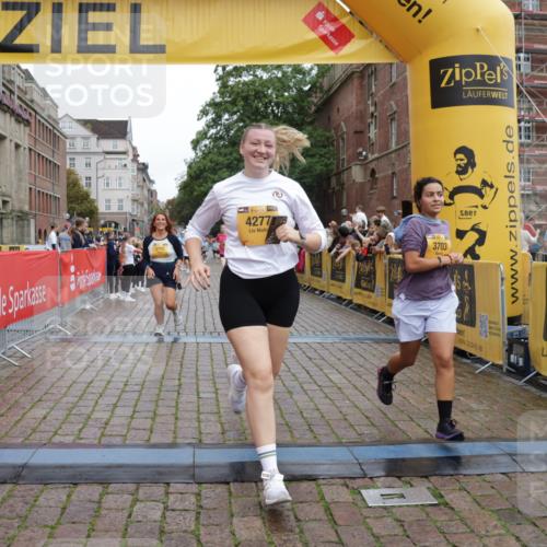 13.09.2026 - Kiel Lauf Yannick Fuchs http://msf.ph/oto/10461983 13.09.2026 09:54:08 Ziel 2815, 3148, 3702, 3703, 4277, 5670, 7458, 8325, 9587, 11100, 92, 200, 852, 2657, 2691, 2748, 2953, 4144, 4539, 4626, 4762, 4803, 4988, 5695, 5988, 6254, 7194, 8041, 8044, 8473, 8502, 9057, 9446, 9516, 10535, 11100, 11872, 12390, 1441, 2368, 2485, 2865, 3283, 4263, 6327, 6825, 6986, 7090, 7127, 10261, 10424, 10434, 12753, 761, 802, 1417, 1499, 2886, 2948, 2978, 5789, 5988, 7185, 7429, 10929 meine-sportfotos.de