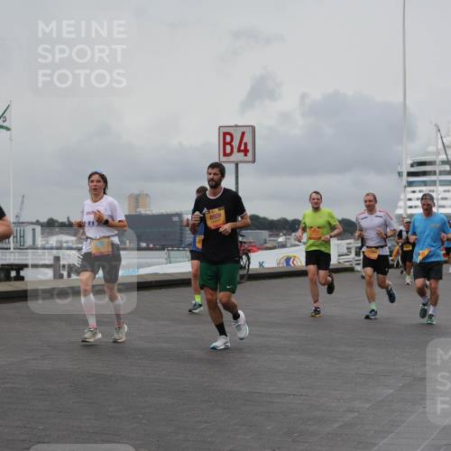 13.09.2026 - Kiel Lauf Andreas Tolksdorf http://msf.ph/oto/10462039 13.09.2026 12:02:28 Kiellinie 1509, 881, 8928, 4, 11557, 3 meine-sportfotos.de