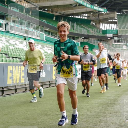 13.09.2026 - 21. swb-Marathon Bremen Michael Burmester http://msf.ph/oto/10462067 13.09.2026 10:34:35 Laufen im Stadion 10018, 10078, 10093, 10144, 10147, 10157, 10177, 10184, 10185, 10211, 10236, 10240, 10245, 10254, 10297, 10355, 10356, 10367, 10368, 10369, 10377, 10408, 10415, 10423, 10427, 10428, 10460, 10485, 10528, 10530, 10559, 10578, 10604, 10639, 10668, 10669, 10673, 10677, 10687, 10691, 10699, 10700, 10715, 10745, 10749, 10750, 10772, 10787, 10788, 10809, 10828, 10857, 10914, 10928, 11126, 11162, 11343, 11803, 11965, 10146, 10222 meine-sportfotos.de