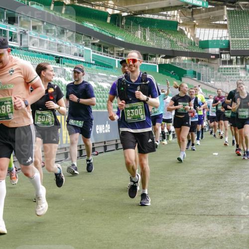 13.09.2026 - 21. swb-Marathon Bremen Michael Burmester http://msf.ph/oto/10462077 13.09.2026 13:12:27 Laufen im Stadion 118, 183, 265, 278, 349, 514, 576, 695, 702, 703, 843, 933, 1113, 1143, 1226, 1286, 1334, 1435, 1641, 1849, 1851, 1936, 1952, 1991, 2005, 2248, 2264, 2281, 2299, 2330, 2336, 2353, 2375, 2377, 2398, 2426, 2439, 2443, 2461, 2478, 2505, 2589, 2659, 2665, 2669, 2673, 2684, 2765, 2773, 2792, 2804, 2815, 2822, 2836, 2850, 2860, 2884, 2895, 2907, 2963, 2966, 2975, 2976, 3027, 3079, 3082, 3143, 3155, 3159, 3253, 3293, 3308, 3313, 3328, 3349, 3352, 3434, 3549, 551 meine-sportfotos.de