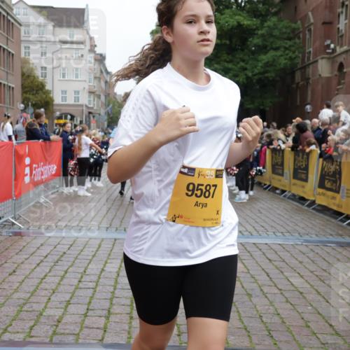 13.09.2026 - Kiel Lauf Yannick Fuchs http://msf.ph/oto/10462108 13.09.2026 09:54:16 Ziel 2815, 2865, 3148, 3283, 4263, 6327, 6986, 7127, 8325, 9587, 10261, 10424, 10434, 12753, 200, 2657, 2691, 2748, 2953, 3702, 3703, 4144, 4277, 4539, 4762, 4803, 4988, 5670, 5695, 7194, 7458, 8041, 8044, 8473, 9057, 9446, 9516, 10535, 11100, 11872, 12390, 1414, 1441, 2368, 2485, 5030, 5937, 6815, 6825, 7090, 8830, 12750, 12751, 92, 852, 2657, 2691, 4144, 4626, 5988, 6254, 8502, 12390 meine-sportfotos.de