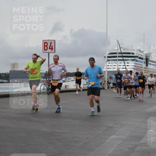 13.09.2026 - Kiel Lauf Andreas Tolksdorf http://msf.ph/oto/10462131 13.09.2026 12:02:30 Kiellinie 8928, 71657, 4, 12534, 3 meine-sportfotos.de