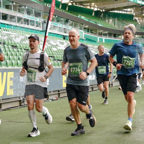 13.09.2026 - 21. swb-Marathon Bremen Michael Burmester http://msf.ph/oto/10462192 13.09.2026 12:55:28 Laufen im Stadion 161, 189, 201, 205, 307, 385, 388, 411, 461, 465, 481, 495, 655, 666, 854, 913, 926, 1053, 1058, 1197, 1390, 1537, 1599, 1631, 1645, 1658, 1750, 2122, 2125, 2234, 2251, 2260, 2319, 2383, 2390, 2474, 2535, 2604, 2701, 2733, 2801, 2824, 2870, 2913, 2922, 2948, 2962, 3012, 3054, 3057, 3119, 3134, 3175, 3192, 3206, 3241, 3246, 3290, 3346, 3348, 3356, 3357, 3411, 3508, 3706, 3716, 3836, 4135, 4137, 4171, 4413, 4455, 4479, 4733, 5277, 5430, 5530, 6106, 2498, 3085 meine-sportfotos.de
