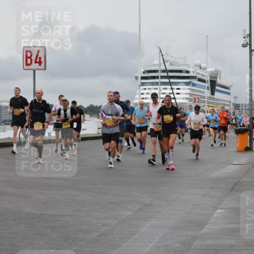 13.09.2026 - Kiel Lauf Andreas Tolksdorf http://msf.ph/oto/10462215 13.09.2026 12:02:33 Kiellinie 4, 1555, 3 meine-sportfotos.de