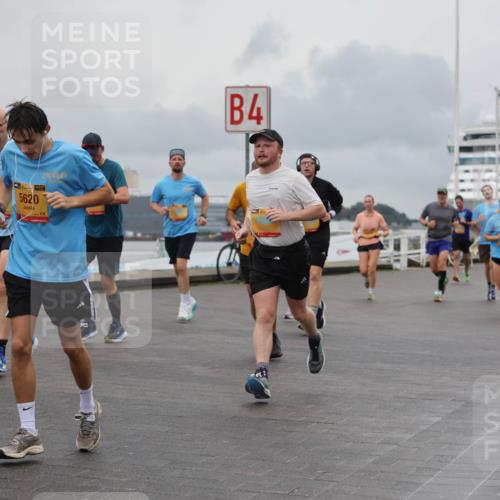 13.09.2026 - Kiel Lauf Andreas Tolksdorf http://msf.ph/oto/10462291 13.09.2026 12:02:39 Kiellinie 5620, 4, 3 meine-sportfotos.de