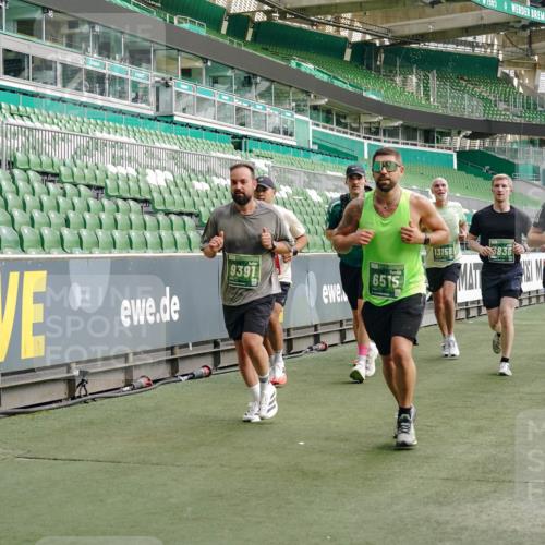 13.09.2026 - 21. swb-Marathon Bremen Michael Burmester http://msf.ph/oto/10462302 13.09.2026 12:55:30 Laufen im Stadion 161, 189, 201, 205, 307, 385, 388, 411, 461, 465, 481, 495, 655, 666, 854, 913, 926, 1053, 1058, 1197, 1390, 1537, 1599, 1631, 1645, 1658, 1750, 2122, 2125, 2234, 2251, 2260, 2319, 2383, 2390, 2474, 2535, 2604, 2733, 2801, 2824, 2870, 2913, 2922, 2948, 2962, 3012, 3054, 3057, 3119, 3134, 3175, 3192, 3202, 3206, 3241, 3246, 3290, 3346, 3348, 3356, 3357, 3411, 3508, 3706, 3716, 3836, 4135, 4137, 4171, 4413, 4455, 4479, 4733, 5277, 5430, 5530, 6106, 2498, 3085 meine-sportfotos.de