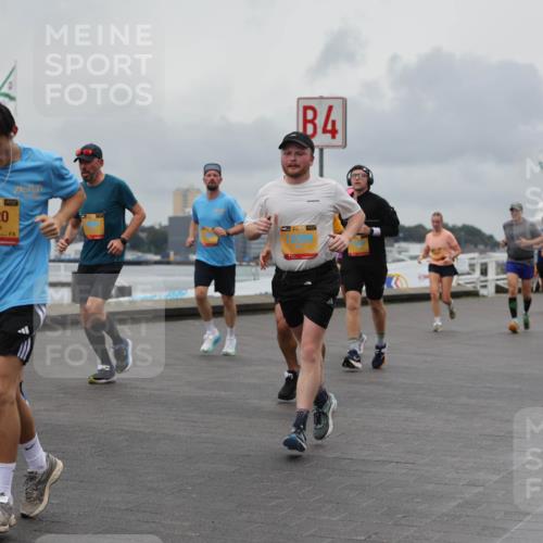 13.09.2026 - Kiel Lauf Andreas Tolksdorf http://msf.ph/oto/10462306 13.09.2026 12:02:39 Kiellinie 738, 5620, 4, 10671, 3 meine-sportfotos.de