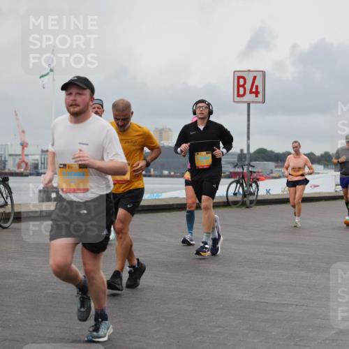 13.09.2026 - Kiel Lauf Andreas Tolksdorf http://msf.ph/oto/10462337 13.09.2026 12:02:40 Kiellinie 4, 10671 meine-sportfotos.de