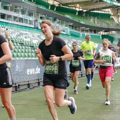 13.09.2026 - 21. swb-Marathon Bremen Michael Burmester http://msf.ph/oto/10462429 13.09.2026 13:12:32 Laufen im Stadion 118, 183, 265, 278, 349, 514, 576, 695, 702, 703, 843, 933, 950, 1005, 1113, 1143, 1226, 1286, 1334, 1435, 1641, 1849, 1851, 1936, 1952, 1991, 2005, 2248, 2264, 2281, 2299, 2336, 2353, 2375, 2377, 2398, 2426, 2439, 2461, 2478, 2505, 2612, 2659, 2665, 2669, 2673, 2684, 2765, 2773, 2792, 2804, 2815, 2816, 2822, 2850, 2860, 2884, 2895, 2907, 2921, 2963, 2966, 2975, 2976, 3016, 3027, 3079, 3082, 3143, 3155, 3159, 3253, 3293, 3308, 3313, 3328, 3349, 3352, 3434, 551 meine-sportfotos.de