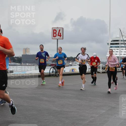 13.09.2026 - Kiel Lauf Andreas Tolksdorf http://msf.ph/oto/10462439 13.09.2026 12:02:45 Kiellinie 10257, 4, 2459, 3 meine-sportfotos.de