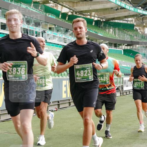 13.09.2026 - 21. swb-Marathon Bremen Michael Burmester http://msf.ph/oto/10462469 13.09.2026 12:55:34 Laufen im Stadion 161, 189, 201, 205, 307, 385, 388, 411, 461, 465, 481, 495, 655, 666, 854, 913, 926, 948, 1053, 1058, 1197, 1390, 1537, 1599, 1631, 1645, 1658, 1750, 2001, 2122, 2125, 2234, 2251, 2260, 2319, 2383, 2390, 2474, 2535, 2604, 2733, 2801, 2824, 2870, 2922, 2948, 2962, 3012, 3054, 3057, 3119, 3134, 3175, 3192, 3202, 3206, 3241, 3246, 3290, 3346, 3348, 3356, 3357, 3411, 3508, 3706, 3716, 3836, 4135, 4137, 4171, 4413, 4455, 4479, 4733, 5277, 5430, 5530, 6106, 2498, 3085 meine-sportfotos.de