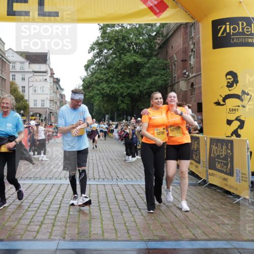 13.09.2026 - Kiel Lauf Yannick Fuchs http://msf.ph/oto/10462478 13.09.2026 09:54:36 Ziel 1414, 5030, 5503, 5504, 5937, 6815, 6825, 7090, 8830, 12750, 12751, 1441, 2368, 2485, 2815, 2865, 3148, 3283, 3702, 3703, 4263, 4277, 5670, 6327, 6986, 7127, 7458, 8325, 9587, 10261, 10424, 10434, 12753, 449, 1436, 2979, 3489, 3846, 4107, 4911, 4948, 5307, 6054, 6158, 6955, 7661, 7813, 7819, 7969, 8327, 9509, 9790, 9932, 3703, 4277, 4988, 5670, 7458, 9446, 11100 meine-sportfotos.de