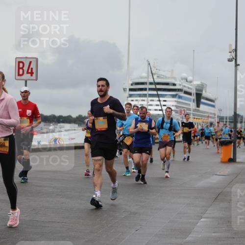 13.09.2026 - Kiel Lauf Andreas Tolksdorf http://msf.ph/oto/10462526 13.09.2026 12:02:48 Kiellinie 2459, 4, 6107 meine-sportfotos.de