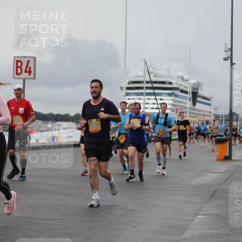 13.09.2026 - Kiel Lauf Andreas Tolksdorf http://msf.ph/oto/10462527 13.09.2026 12:02:48 Kiellinie 2459, 4, 107 meine-sportfotos.de