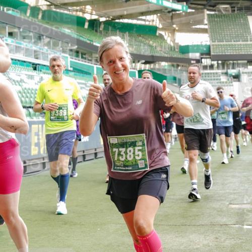 13.09.2026 - 21. swb-Marathon Bremen Michael Burmester http://msf.ph/oto/10462547 13.09.2026 13:12:33 Laufen im Stadion 118, 183, 265, 278, 349, 514, 576, 695, 702, 703, 843, 933, 950, 1005, 1113, 1143, 1226, 1286, 1334, 1435, 1641, 1849, 1851, 1936, 1952, 1991, 2005, 2248, 2264, 2281, 2299, 2336, 2353, 2375, 2377, 2398, 2426, 2439, 2461, 2478, 2505, 2612, 2659, 2665, 2669, 2673, 2684, 2765, 2773, 2792, 2804, 2815, 2816, 2822, 2850, 2860, 2884, 2895, 2907, 2921, 2963, 2966, 2975, 2976, 3016, 3027, 3079, 3082, 3143, 3155, 3159, 3253, 3293, 3308, 3313, 3328, 3349, 3352, 3434, 551 meine-sportfotos.de