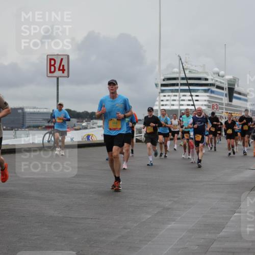 13.09.2026 - Kiel Lauf Andreas Tolksdorf http://msf.ph/oto/10462676 13.09.2026 12:03:03 Kiellinie 4, 344, 3 meine-sportfotos.de