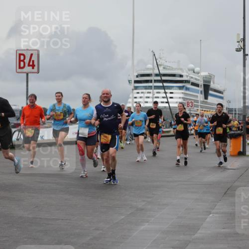 13.09.2026 - Kiel Lauf Andreas Tolksdorf http://msf.ph/oto/10462742 13.09.2026 12:03:07 Kiellinie 10622, 4, 2760, 3, 3763 meine-sportfotos.de