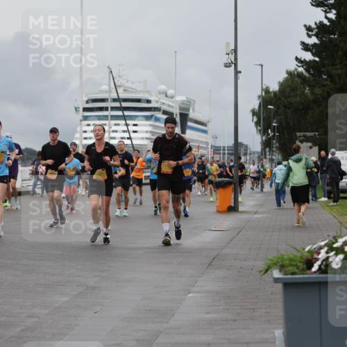 13.09.2026 - Kiel Lauf Andreas Tolksdorf http://msf.ph/oto/10462811 13.09.2026 12:03:09 Kiellinie 4, 3000 meine-sportfotos.de