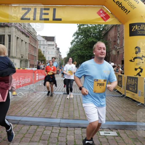 13.09.2026 - Kiel Lauf Yannick Fuchs http://msf.ph/oto/10462896 13.09.2026 09:54:59 Ziel 1412, 1436, 4107, 4640, 5307, 6054, 6158, 6955, 7969, 9509, 9588, 9790, 9932, 10635, 449, 1414, 1441, 2368, 2485, 2979, 3489, 3846, 4911, 4948, 5030, 5503, 5504, 5937, 6815, 6825, 7090, 7661, 7813, 7819, 8327, 8830, 12750, 12751, 1354, 2079, 5883, 6102, 7322, 9117, 10609, 10743, 11564, 12514, 1441, 2368, 2485, 2865, 6327, 6825, 6986, 7090, 10424, 12753 meine-sportfotos.de