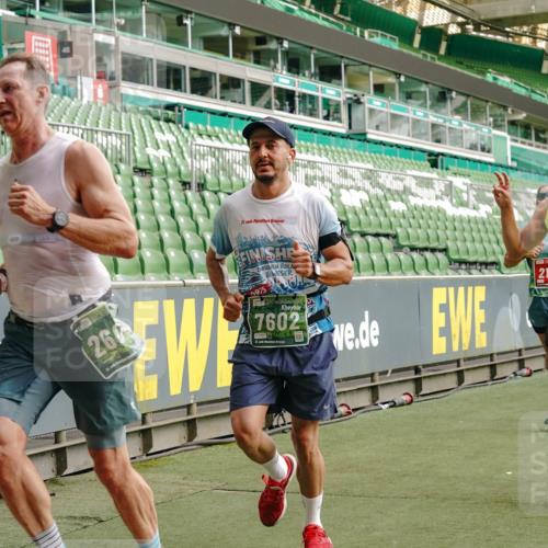 13.09.2026 - 21. swb-Marathon Bremen Michael Burmester http://msf.ph/oto/10462918 13.09.2026 12:55:44 Laufen im Stadion 161, 201, 205, 307, 388, 411, 461, 465, 495, 655, 854, 876, 913, 926, 948, 1053, 1058, 1197, 1390, 1537, 1599, 1645, 1750, 1972, 2001, 2040, 2122, 2125, 2234, 2251, 2260, 2319, 2383, 2390, 2474, 2535, 2604, 2733, 2801, 2812, 2870, 2922, 2948, 3012, 3057, 3119, 3134, 3175, 3192, 3202, 3206, 3241, 3246, 3290, 3346, 3348, 3356, 3357, 3411, 3508, 3706, 3716, 3836, 4135, 4137, 4171, 4413, 4455, 4479, 4733, 5277, 5430, 5530, 6106, 2498, 3085 meine-sportfotos.de