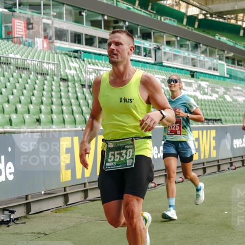 13.09.2026 - 21. swb-Marathon Bremen Michael Burmester http://msf.ph/oto/10462997 13.09.2026 12:55:46 Laufen im Stadion 161, 201, 205, 307, 388, 411, 461, 465, 495, 655, 854, 876, 913, 926, 948, 1053, 1058, 1197, 1390, 1537, 1599, 1645, 1750, 1972, 2001, 2040, 2122, 2125, 2234, 2251, 2260, 2319, 2383, 2390, 2473, 2474, 2535, 2604, 2733, 2801, 2812, 2870, 2922, 2948, 3012, 3057, 3119, 3134, 3175, 3192, 3202, 3206, 3241, 3246, 3290, 3346, 3348, 3356, 3357, 3411, 3508, 3706, 3716, 3836, 4135, 4137, 4171, 4413, 4455, 4479, 4733, 5277, 5430, 5530, 6106, 2498, 3085 meine-sportfotos.de