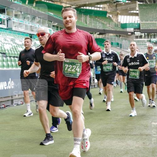 13.09.2026 - 21. swb-Marathon Bremen Michael Burmester http://msf.ph/oto/10463031 13.09.2026 13:12:39 Laufen im Stadion 118, 183, 265, 270, 278, 349, 514, 576, 695, 702, 703, 843, 933, 950, 1005, 1113, 1143, 1226, 1286, 1334, 1426, 1435, 1641, 1849, 1851, 1936, 1952, 1991, 2005, 2248, 2264, 2281, 2299, 2336, 2353, 2375, 2377, 2398, 2426, 2439, 2461, 2478, 2505, 2612, 2659, 2665, 2673, 2684, 2765, 2773, 2792, 2804, 2815, 2816, 2822, 2850, 2860, 2884, 2895, 2907, 2921, 2963, 2966, 2975, 2976, 3016, 3027, 3079, 3082, 3143, 3155, 3159, 3253, 3277, 3293, 3308, 3313, 3328, 3349, 3352, 3434, 551 meine-sportfotos.de