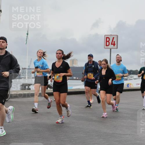 13.09.2026 - Kiel Lauf Andreas Tolksdorf http://msf.ph/oto/10463232 13.09.2026 12:03:27 Kiellinie 5, 4, 378, 3934 meine-sportfotos.de