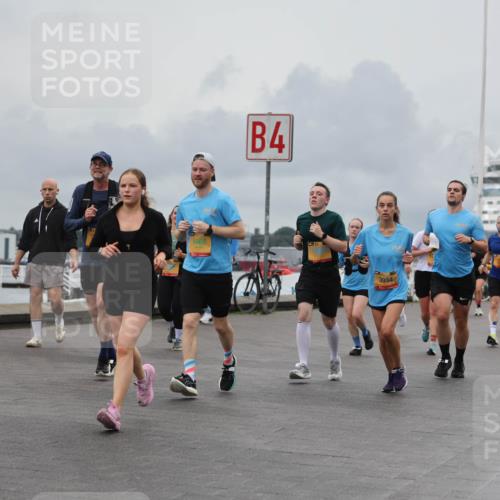 13.09.2026 - Kiel Lauf Andreas Tolksdorf http://msf.ph/oto/10463265 13.09.2026 12:03:28 Kiellinie 9468, 4, 3934, 3 meine-sportfotos.de