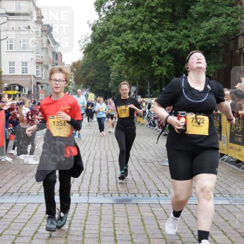 13.09.2026 - Kiel Lauf Yannick Fuchs http://msf.ph/oto/10463273 13.09.2026 09:55:23 Ziel 1354, 1495, 2061, 2079, 2186, 5883, 7322, 9117, 11421, 1412, 1436, 4107, 4640, 5307, 6054, 6102, 6158, 6955, 7813, 7819, 7969, 9509, 9588, 9790, 9932, 10609, 10635, 10743, 11564, 12514, 5824, 5986, 7087, 7846, 8408, 9741, 11962, 11970, 12142, 12261, 449, 2979, 3489, 3846, 4911, 4948, 6955, 7661, 7813, 7819, 8327, 9509, 9932 meine-sportfotos.de